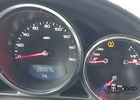 2011 Cadillac Cts Luxury z USA, uszkodzony, nr VIN 1G6DG5EY6B0117936